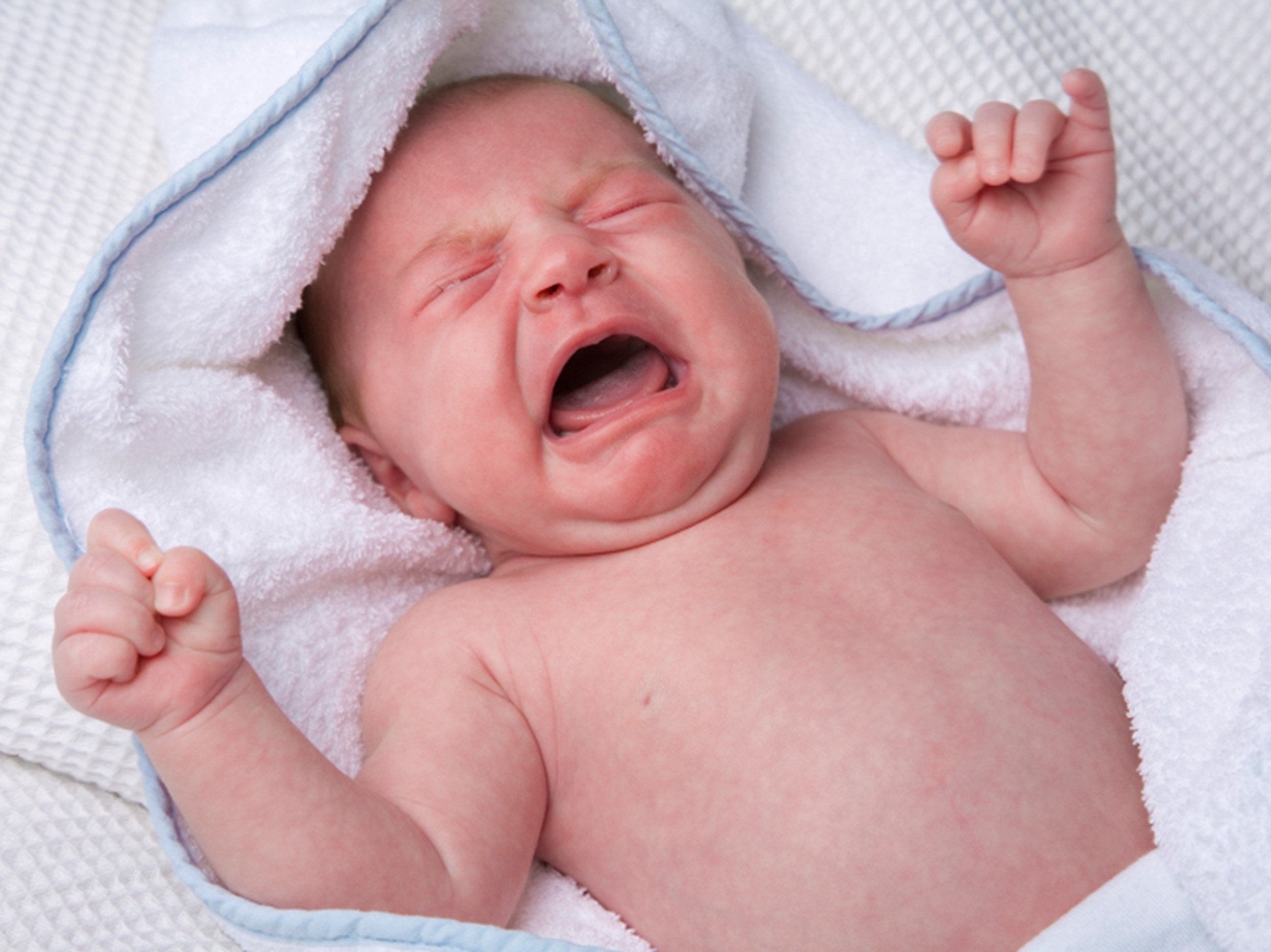 Cách phòng ngừa viêm phế quản cho bé
