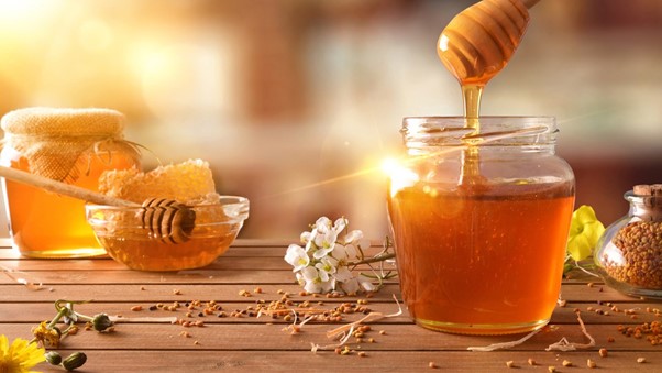Trị ho cho bà bầu bằng mật ong